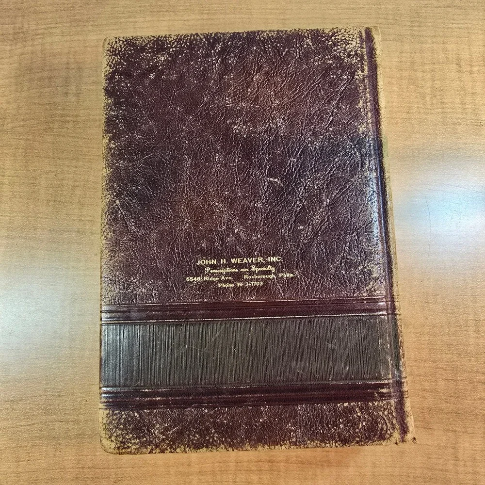 Webster's New‎ Collegiate Dictionary Copyright 1951 Soft, Leatherlike Cover